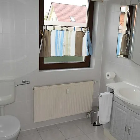 Gemuetliche Ferienwohnung In Daire Gingst