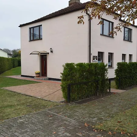 Gemuetliche Ferienwohnung In Daire *